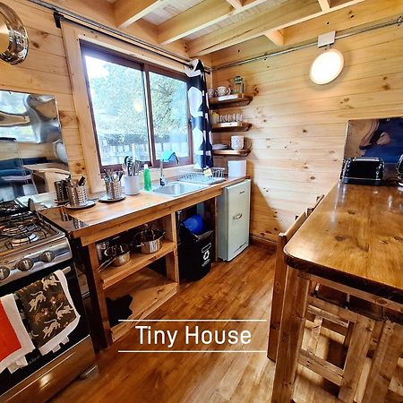 Mapatagonia Hostel Casa Historica ปูแอร์โตบารัส ภายนอก รูปภาพ